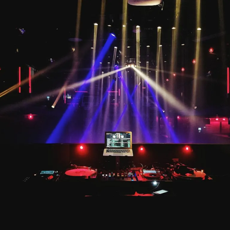 How to secure your complimentary pass for Savant Amsterdam: Elevate your business event experience